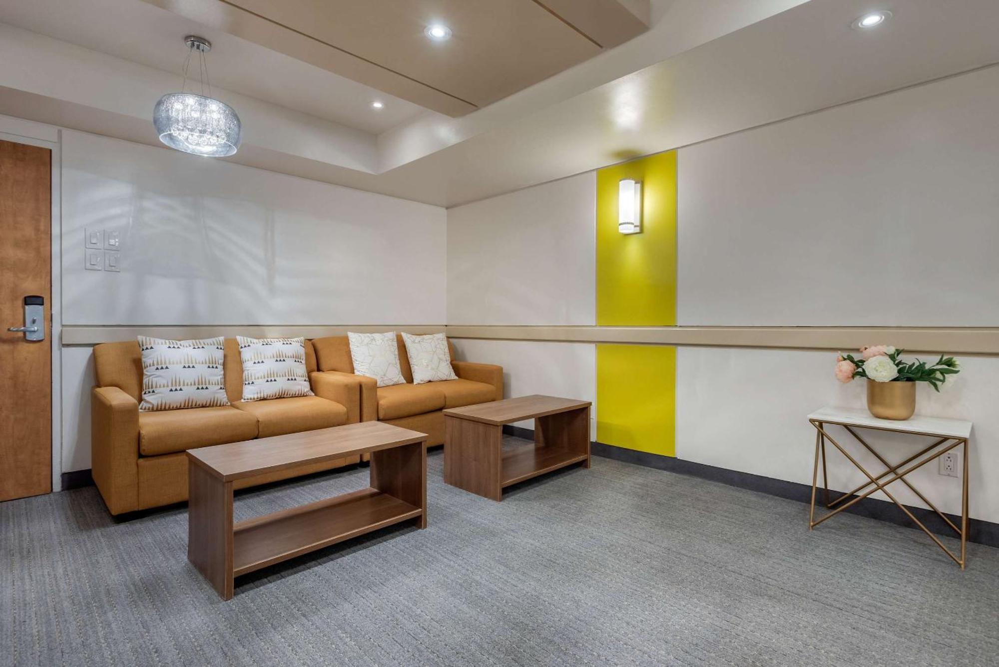 Quality Aeroport Hotel