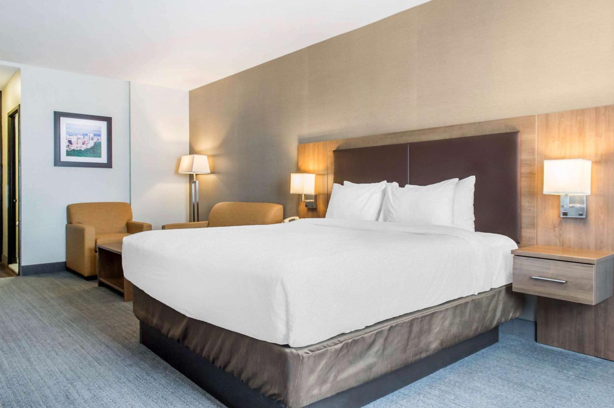 Hotel Quality Aeroport Dorval